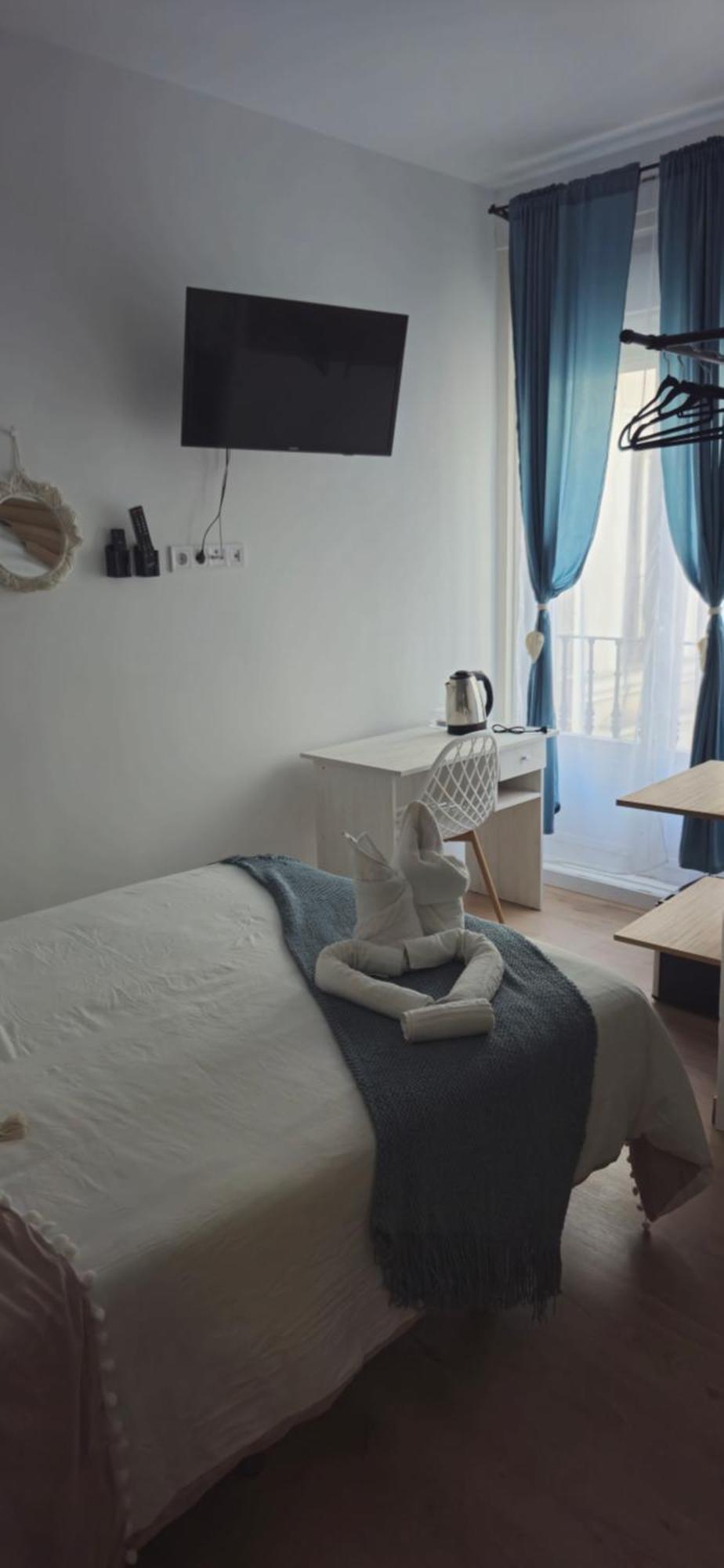 Double Room with Private Bathroom,1600640720:JPEG