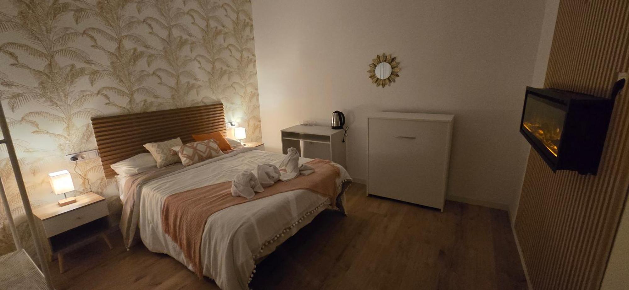 Basic Triple Room,1601741667:JPEG