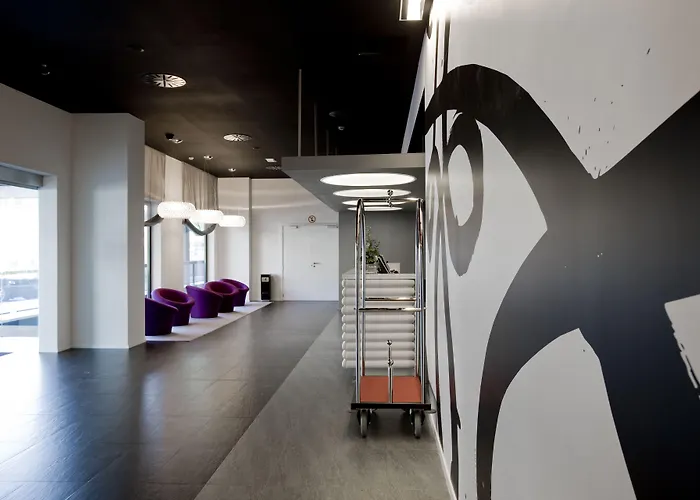 Occidental Castellana NorteAlbergo